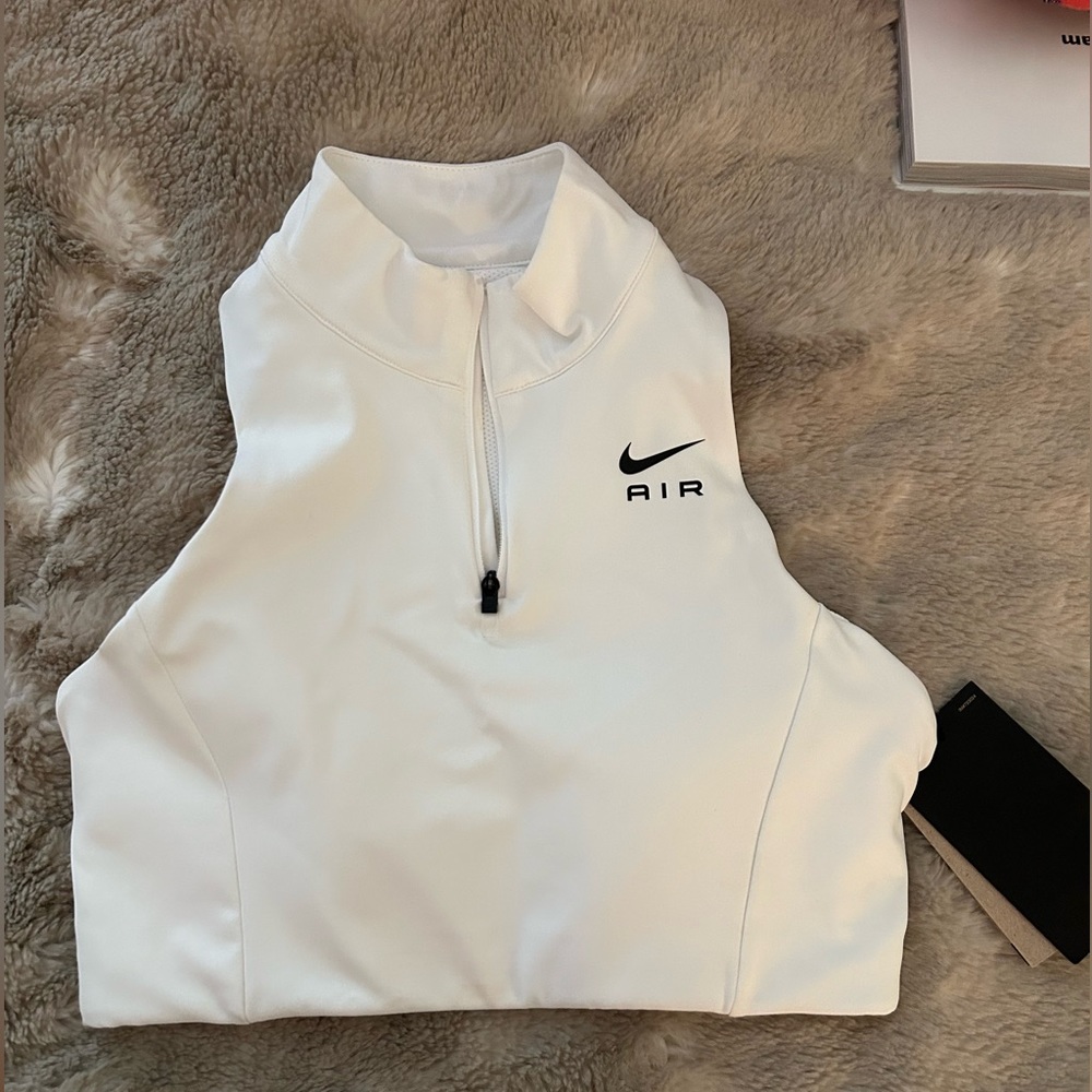 Nike air bra 1/2 zip